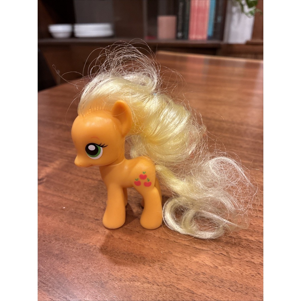 My Little Pony G4 Applejack Brushable Figure Orange Pony Blonde Hair Hasbro MLP